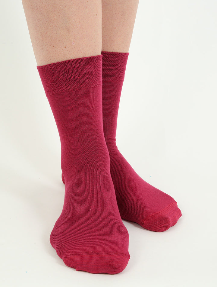 Red seamless Bamboo Socks - 6 pairs