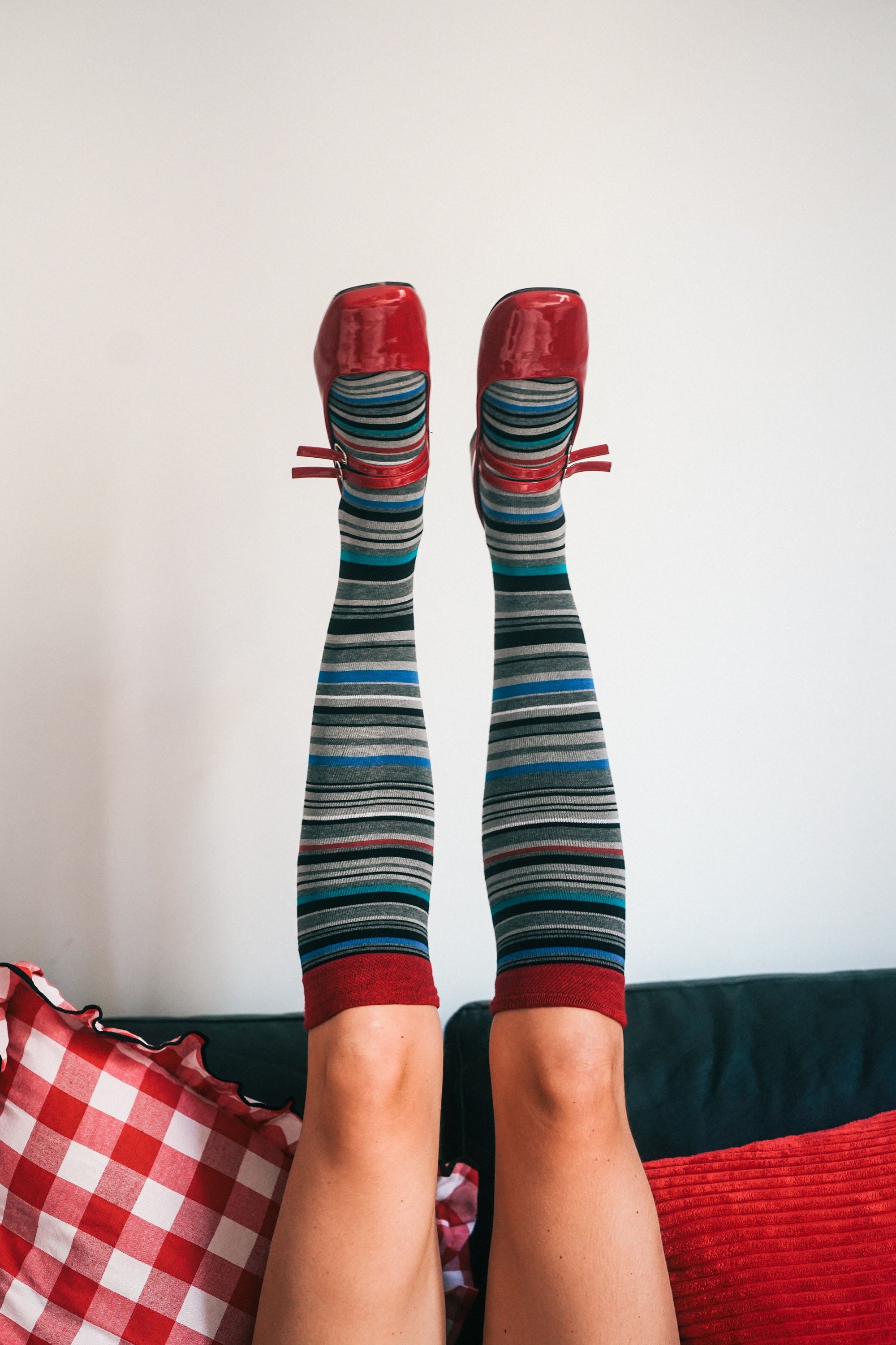 Calcetines coloridos sin costuras hasta la rodilla de bambú – 3 pares