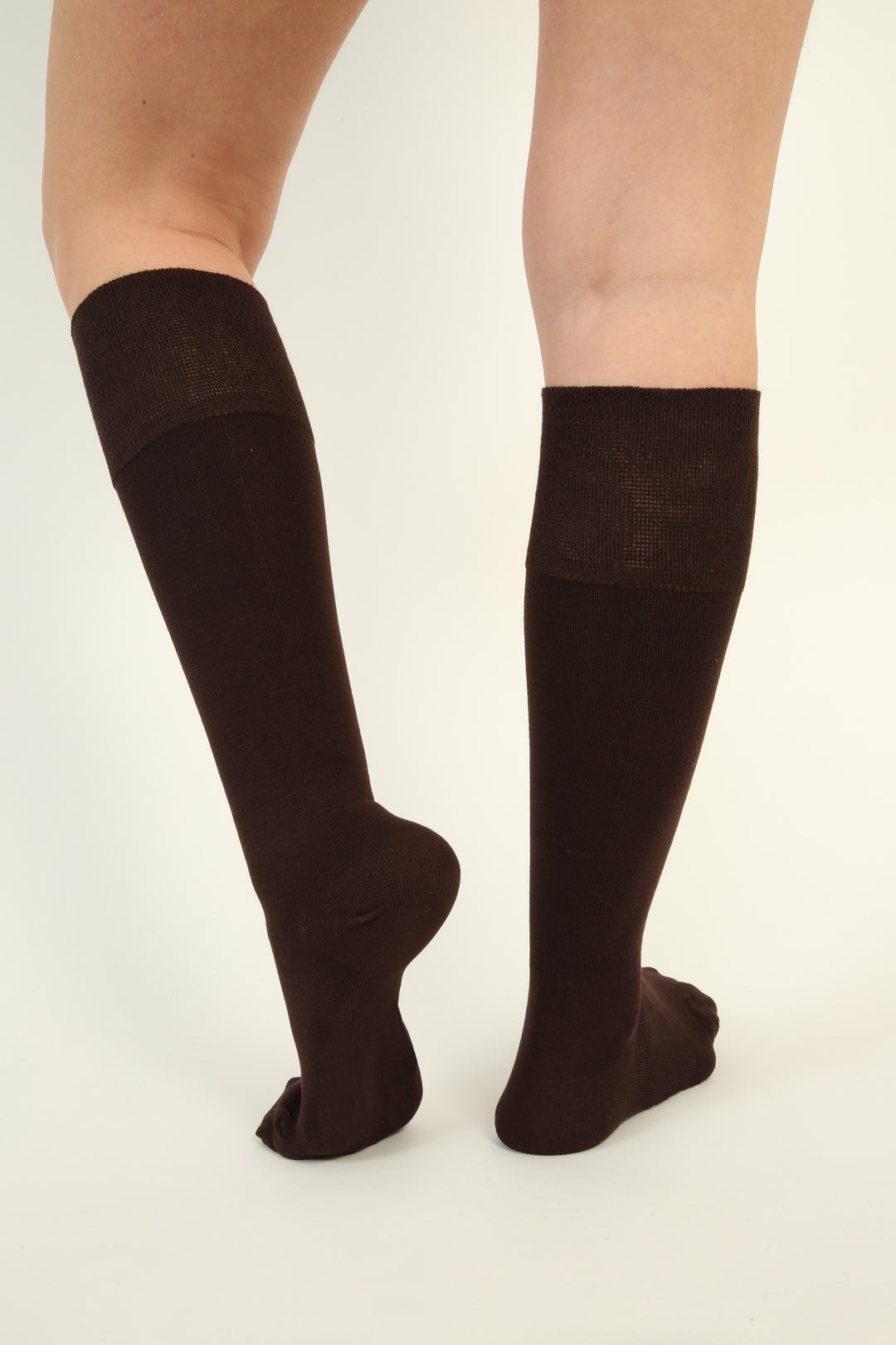 Brown Knee-High Seamless Bamboo Socks - 4 pairs